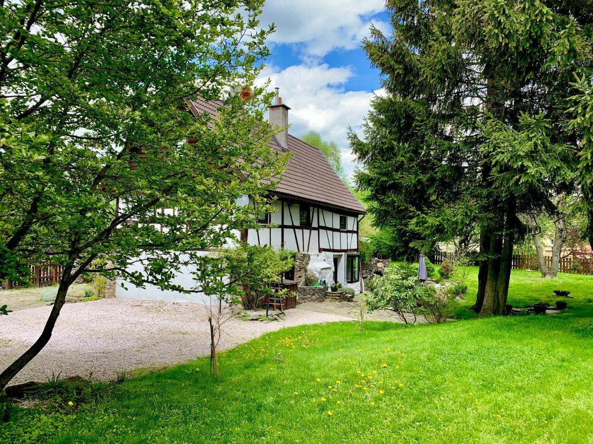 Za Rozowymi Drzwiami Villa Jelenia Góra Екстериор снимка