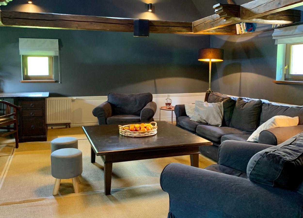 Za Rozowymi Drzwiami Villa Jelenia Góra Екстериор снимка